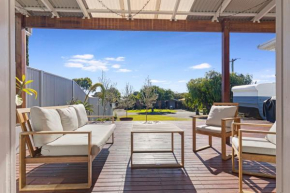 Fairbairn Beach House